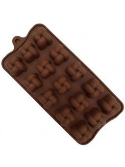 Molde De Silicón Para Chocolate Cuadro Entrelazado 2.6X2.6X1.8Cm 15 Cav